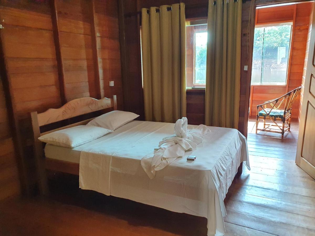 Amazon Arowana Lodge Careiro Eksteriør bilde