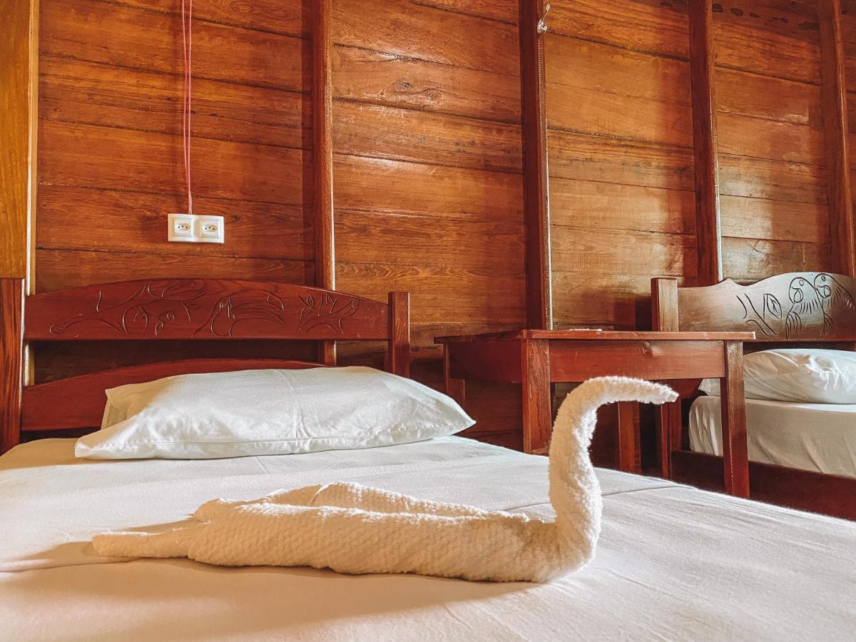 Amazon Arowana Lodge Careiro Eksteriør bilde