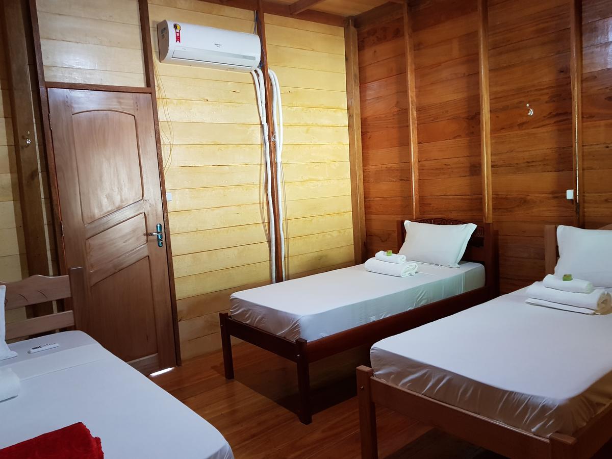 Amazon Arowana Lodge Careiro Eksteriør bilde